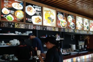 ラーメン、おにぎり、カレー